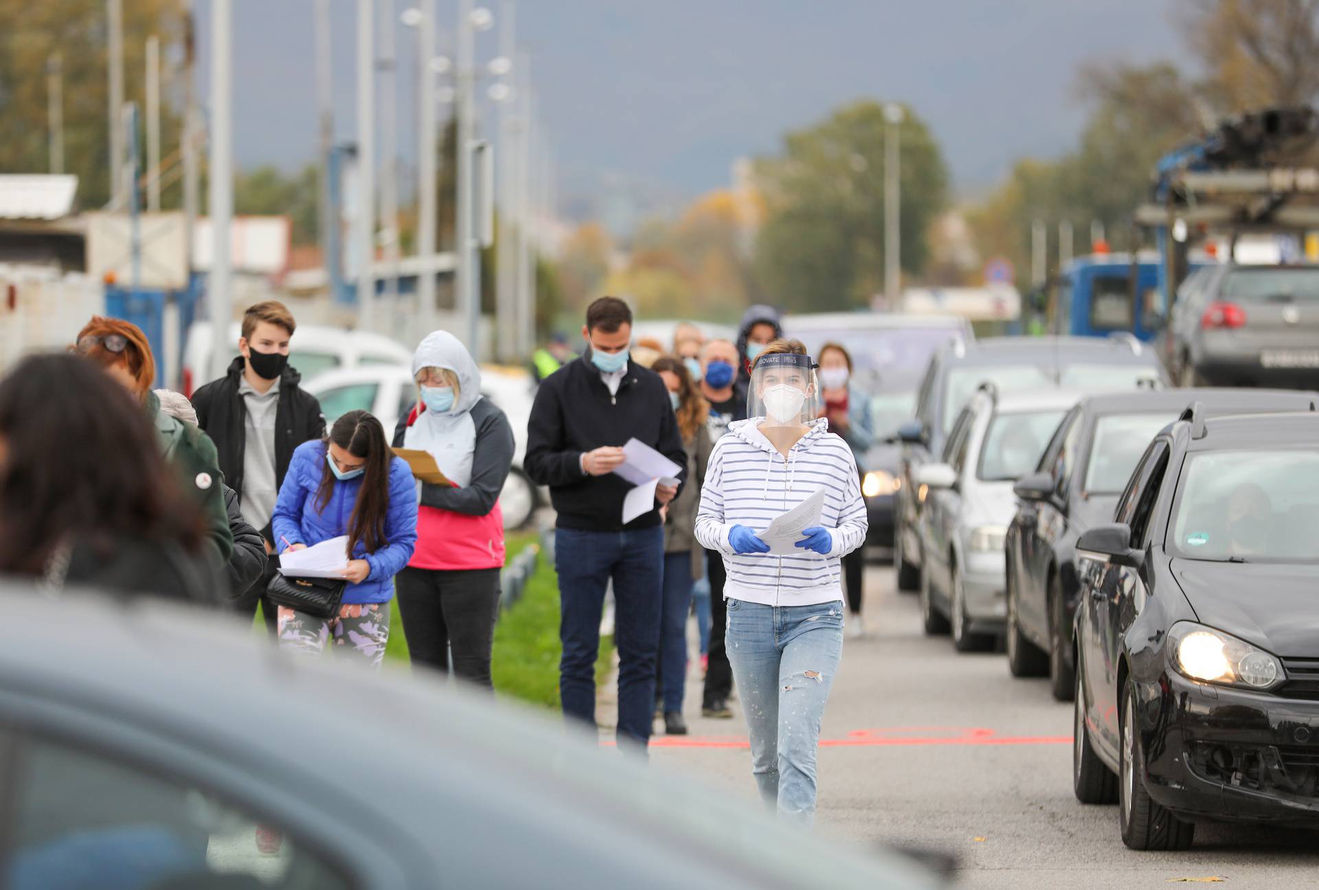 Ogromne gužve za testiranje na Zagrebačkom velesajmu