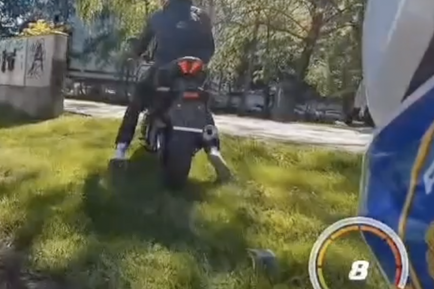 Uhi&cacute;en 22-godi&scaron;njak koji je neregistriranim motorom bje&zcaron;ao policiji