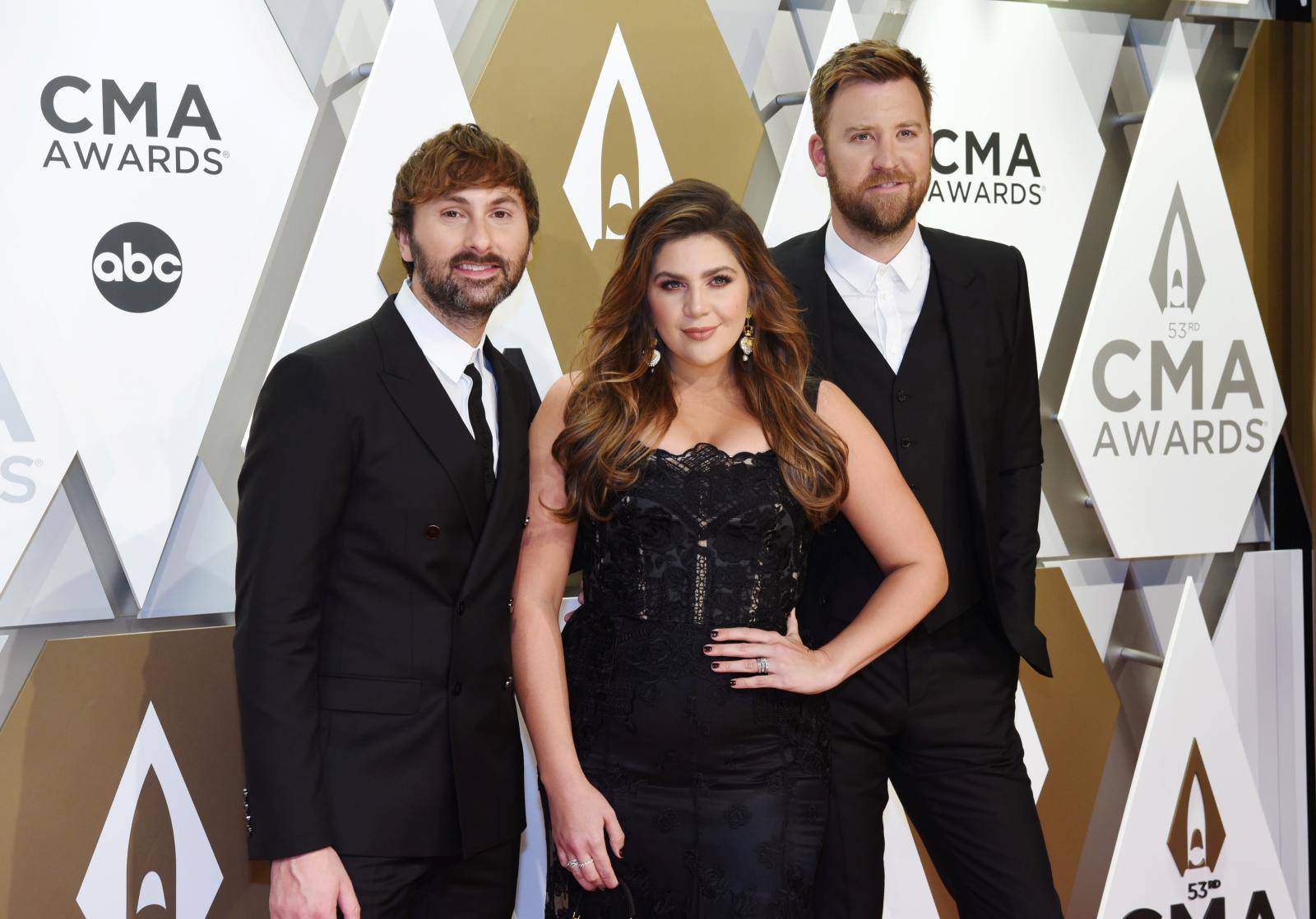 FILE PHOTO: The 53rd Annual CMA Awards - Arrivals - Nashville, Tennessee, U.S.