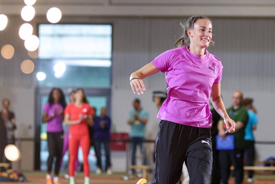 Zagreb:  Zagreb Meeting, natjecanje u skoku u vis za žene