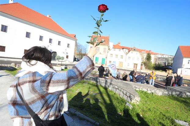Tiha misa Arijane Leki? Fridrih i Inicijative Feministika u Karlovcu
