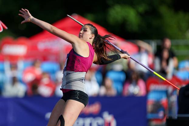 Zagreb: 75. Han&zcaron;ekovi&cacute;ev memorijal na Mladosti, koplje, &zcaron;ene