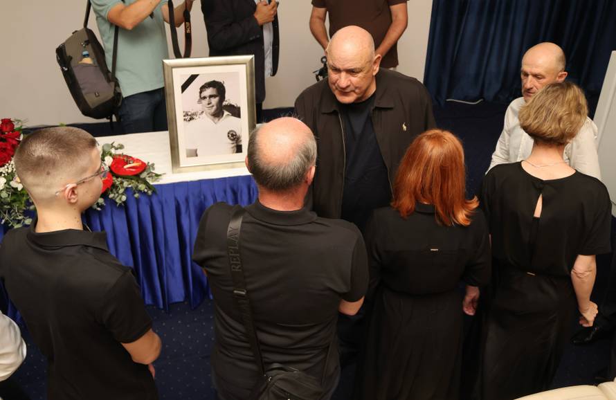 Split: Komemoracija za Ivu Begu održana na Poljudu