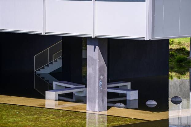 Ivanja Reka: Voda je došla do osnovne škole 