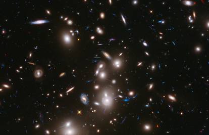 Znanstvenici su otkrili dosad najstariju skupinu galaksija?