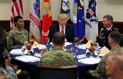 'Povijesno povećanje': Trump za 9% diže proračun za vojsku