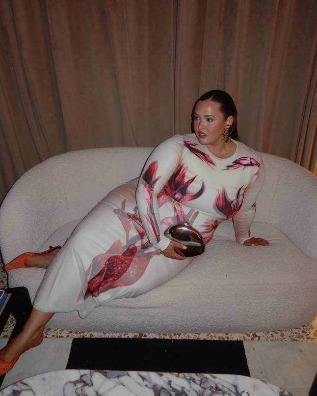 FOTO Ovaj model prkosi idealima i ruši stereotipe: 'Ne skrivam svoje tijelo, volim ga!'