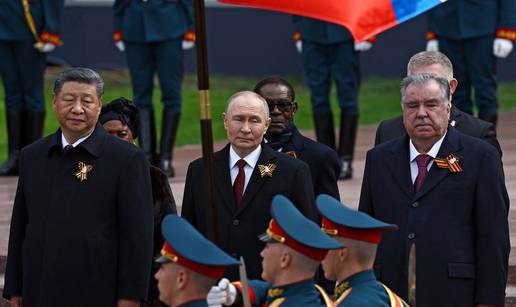 Agresor Putin: Mi se branimo