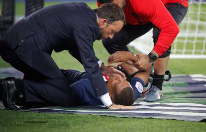 Alarm u Parizu: Mbappéu je puknuo mišić, do 4 tjedna 'out'