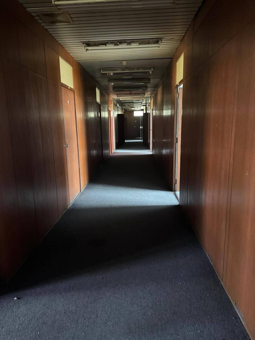 FOTO Selak Raspudić nedavno snimila unutrašnjost Vjesnika. Smeće svuda: 'Neka ljudi vide'