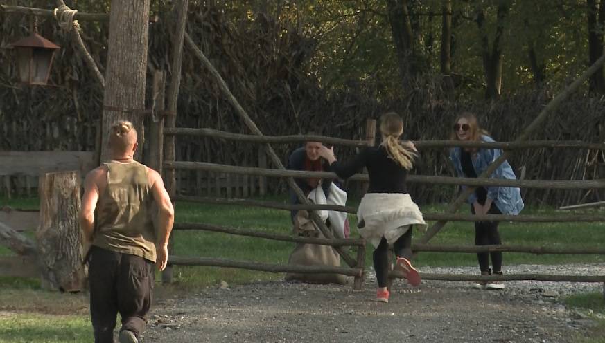 Maju napustio suprug: 'Neću ja sad tebe moliti da tu ostaneš...'