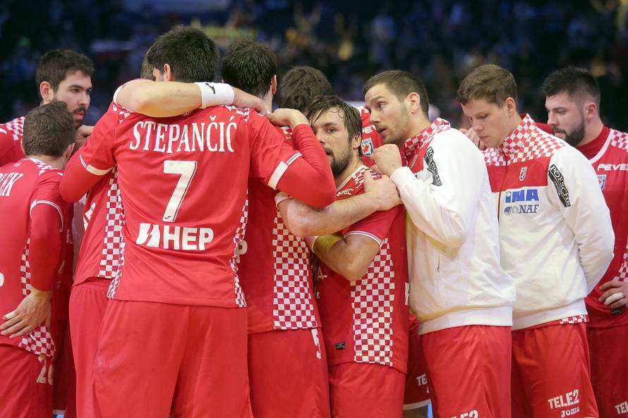 ŠOK U PARIZU: Kauboji imali broncu u džepu pa se ugasili...