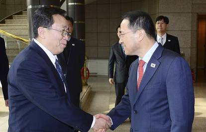Započeli pregovori Sjeverne i Južne Koreje: Prvi od 2007.