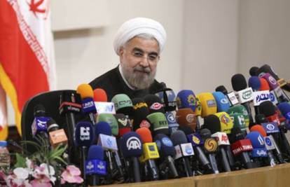 Pravi šok u Iranu: Predsjednik Rohani je doveo ženu u vladu 