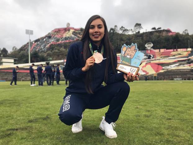 FOTO Nekad kraljica ljepote, a danas nogometna sutkinja. Selene oduzima dah na terenu