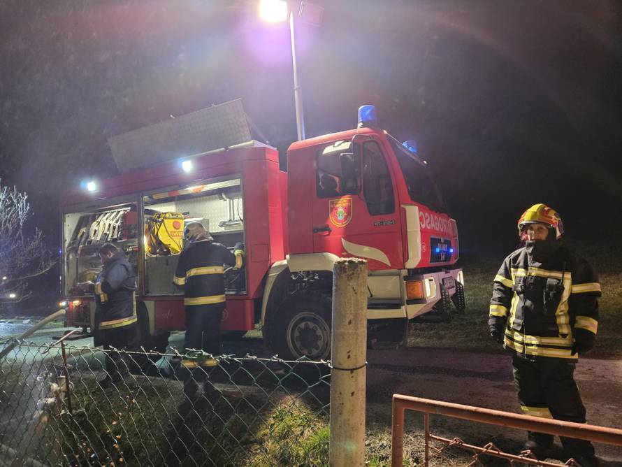 FOTO Kuću u Zagorju 'gutao' plamen: Muškarca uhitili zbog sumnje na izazvanje požara