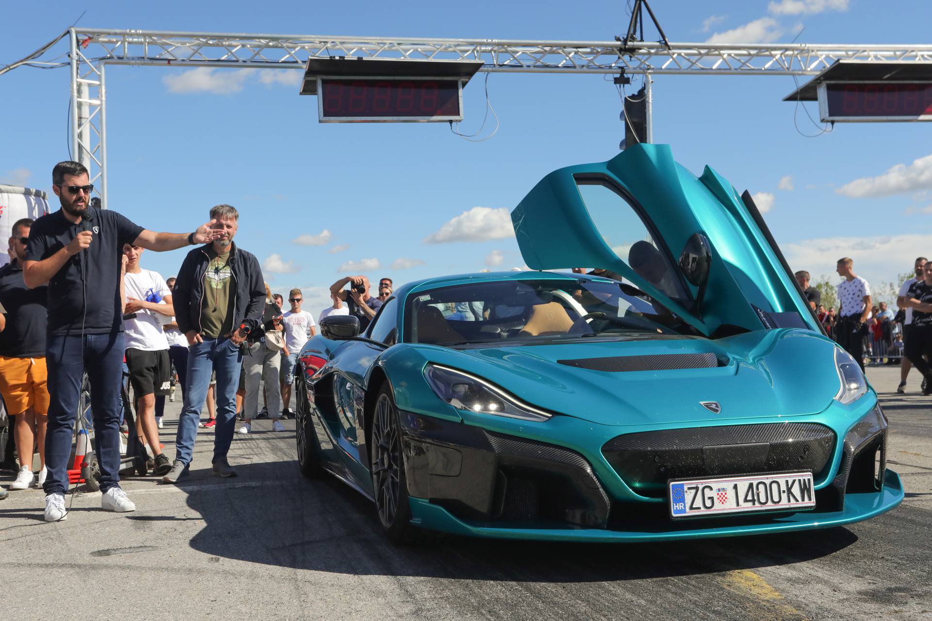 Mate Rimac u Neveri posjetio  Osijek Street Race Show