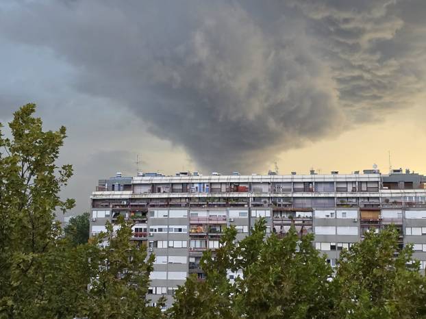 FOTO Poslije kiše, dolazi duga. Ili dvije? Pogledajte ove prizore