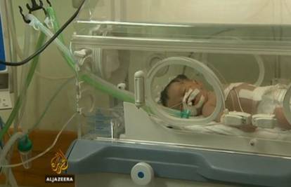 Djevojčica u trbuhu preživjela izraelski napad, majka je umrla