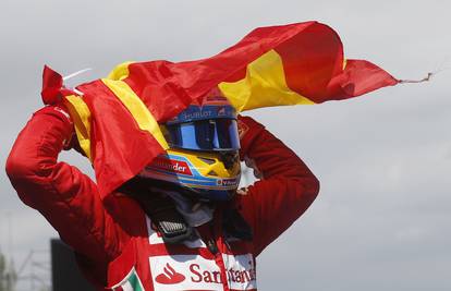 Alonso fantastičnom vožnjom do pobjede na domaćoj stazi