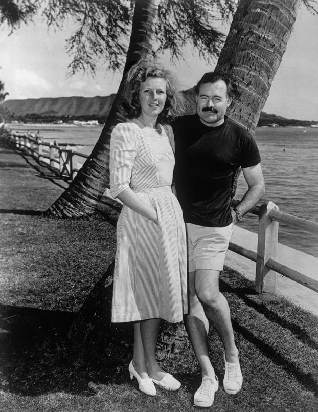 Ernest u. Martha Hemingway in Hawaii