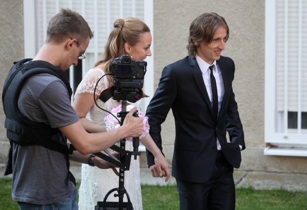 ARHIVA - 2011. Luka i Vanja Modri? vjen?ali se u zagreba?koj crkvi Gospe Lurdske