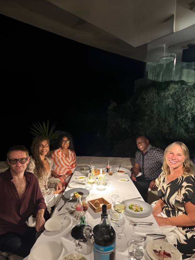 FOTO S tatom legendom ljetuje u Hrvatskoj. Tko je EJ Johnson?