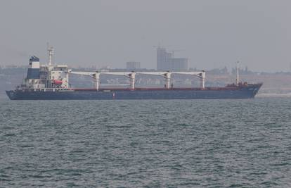 Prvi je brod s ukrajinskim žitaricama u Turskoj. SAD uveo sankcije Putinovoj ljubavnici