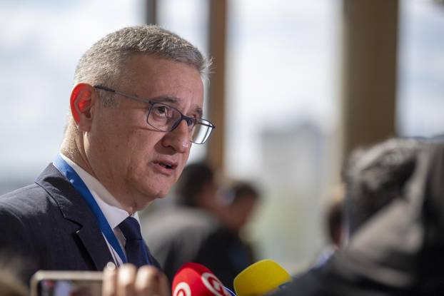 Zagreb: Tomislav Karamarko obratio se medijima u KD Vatroslav Lisinski