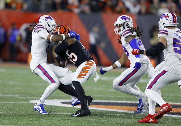 NFL: Buffalo Bills at Cincinnati Bengals