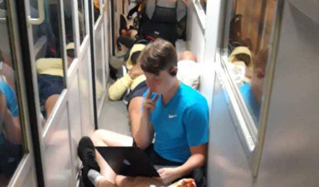 Kao sardine putovali su vlakom prema Splitu: 'Bilo je strašno'