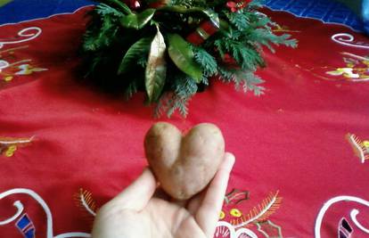 U vreći pronašla krumpir u obliku srca iz Vukovara 