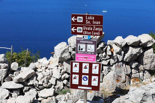 Lubenice, mjesto na Cresu s dva stanovnika