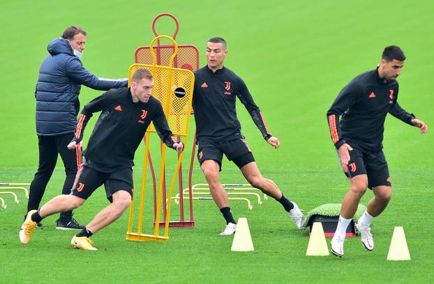 Champions League - Juventus Training