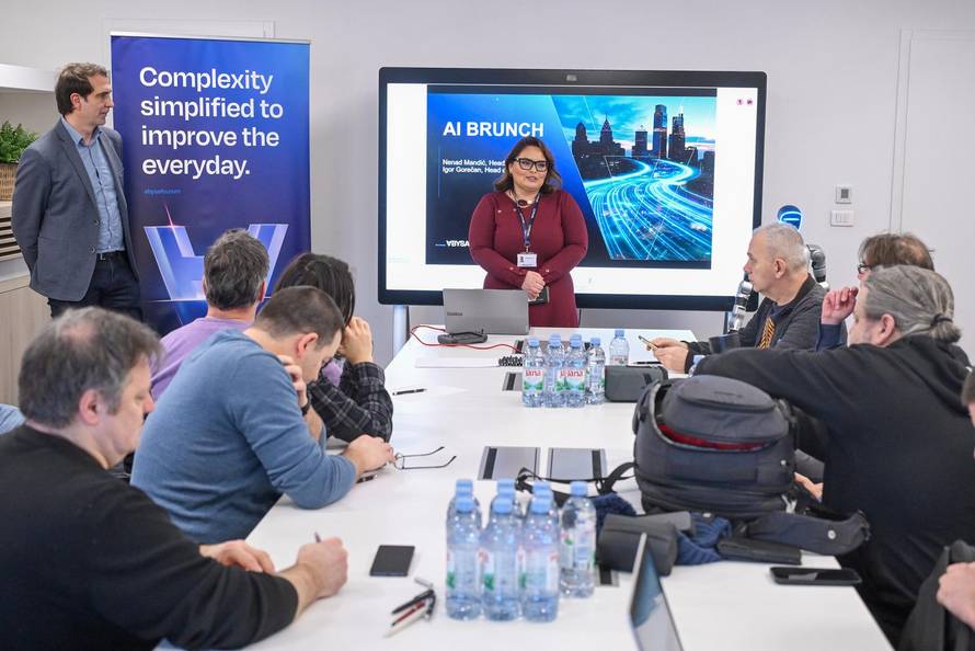 Zagreb: Brunch tvrtke Abysalto na kojem je predstavljen humanoidni robot 