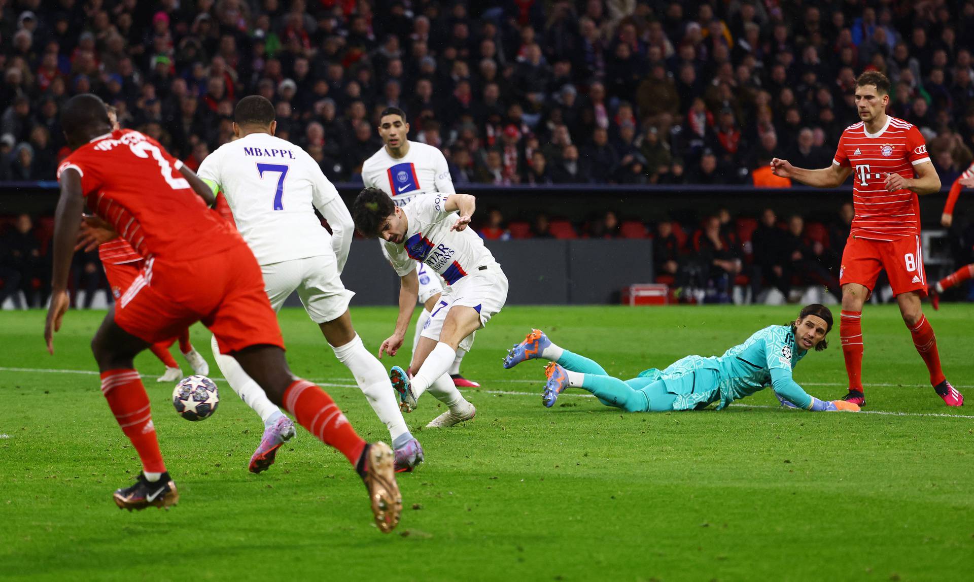 Champions League - Round of 16 - Second Leg - Bayern Munich v Paris St Germain