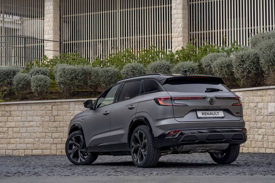 Vozili smo novi Renault Austral: Ovo je najbolji francuski SUV