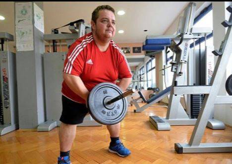 Izgubio preko 100 kg: Sopek ga mamila krafnama, nije se dao...