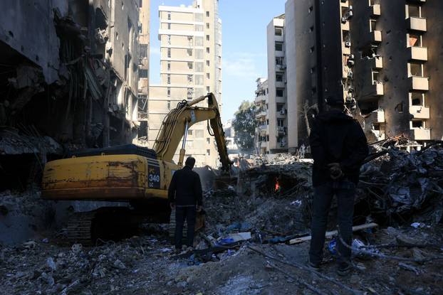 Aftermath of an Israeli strike carried out on Wednesday, in Al-Mazraa in Beirut