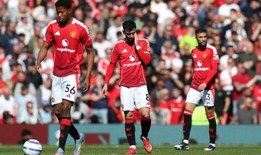 United opet razočarao navijače, Arsenal odgodio slavlje 'redsa'
