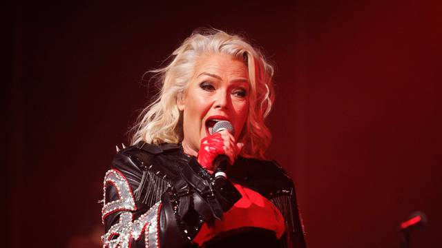 Sängerin Kim Wilde bei ihrem Auftritt im Rahmen der The Greatest Hits Tour 2022 im Carlswerk Victoria - Eine Veranstalt