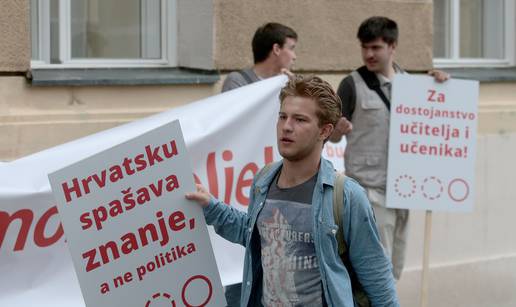 Zastupnici dobili svjedodžbe; Culej: 'Zabijte si to znate gdje'