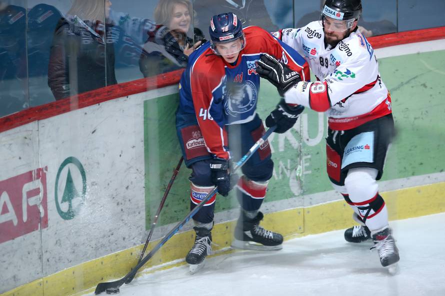 Medvjedi posuđivali igrače na dan utakmice i popili 7 komada