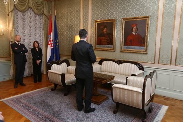 ARHIVA: 2016. Zagreb: Primopredaja vlasti izme?u Milanovi?a i Oreškovi?a u Banskim dvorima 