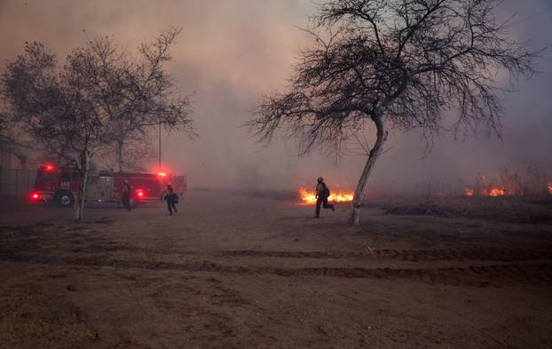Hughes Fire, at Castaic Lake