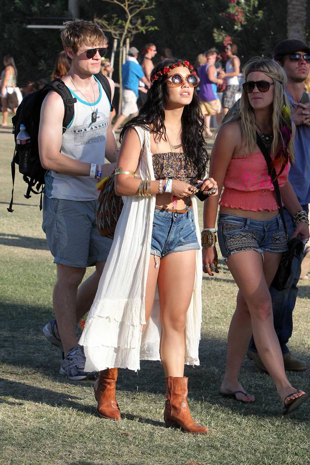 Vanessa Hudgens and boyfriend Austin Butler continue to enjoy their weekend at the Coachella festival 2012