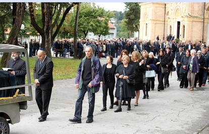 Pokopali Slavka Goldsteina, u ime Vlade stigao Ivica Poljičak