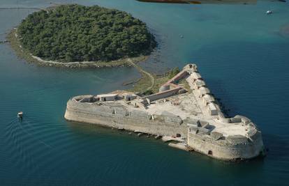 Doživi Hrvatsku tijekom cijele godine: Šibenik i Vodice