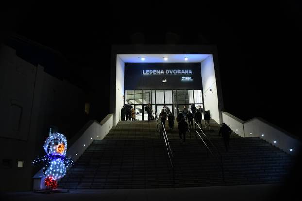 Sisak: Susret hokejaša Siska i Jesenica u Alpskoj hokejaškoj ligi