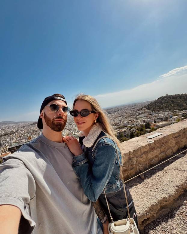 FOTO Argentinski košarkaš zbog ove Srpkinje promijenio je vjeru